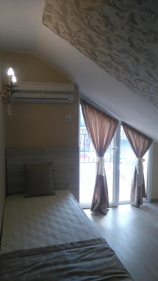 Guest House Adriya Primorsko Extérieur photo