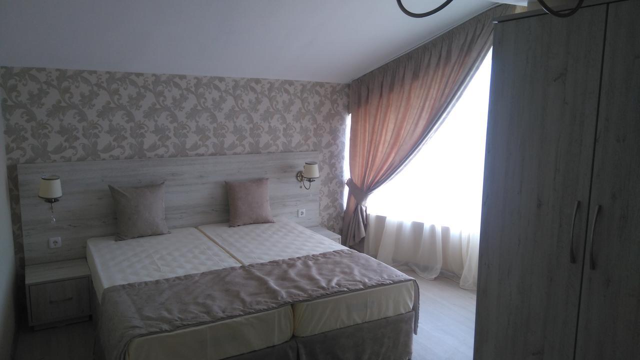Guest House Adriya Primorsko Extérieur photo