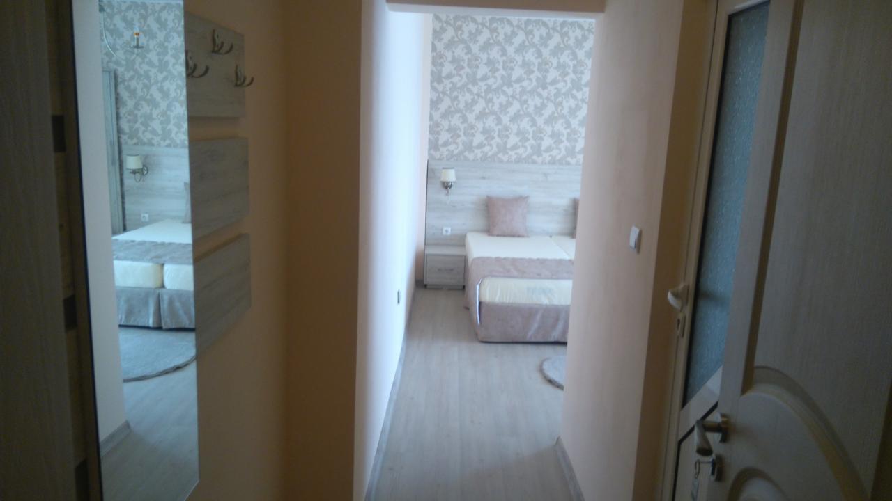 Guest House Adriya Primorsko Extérieur photo