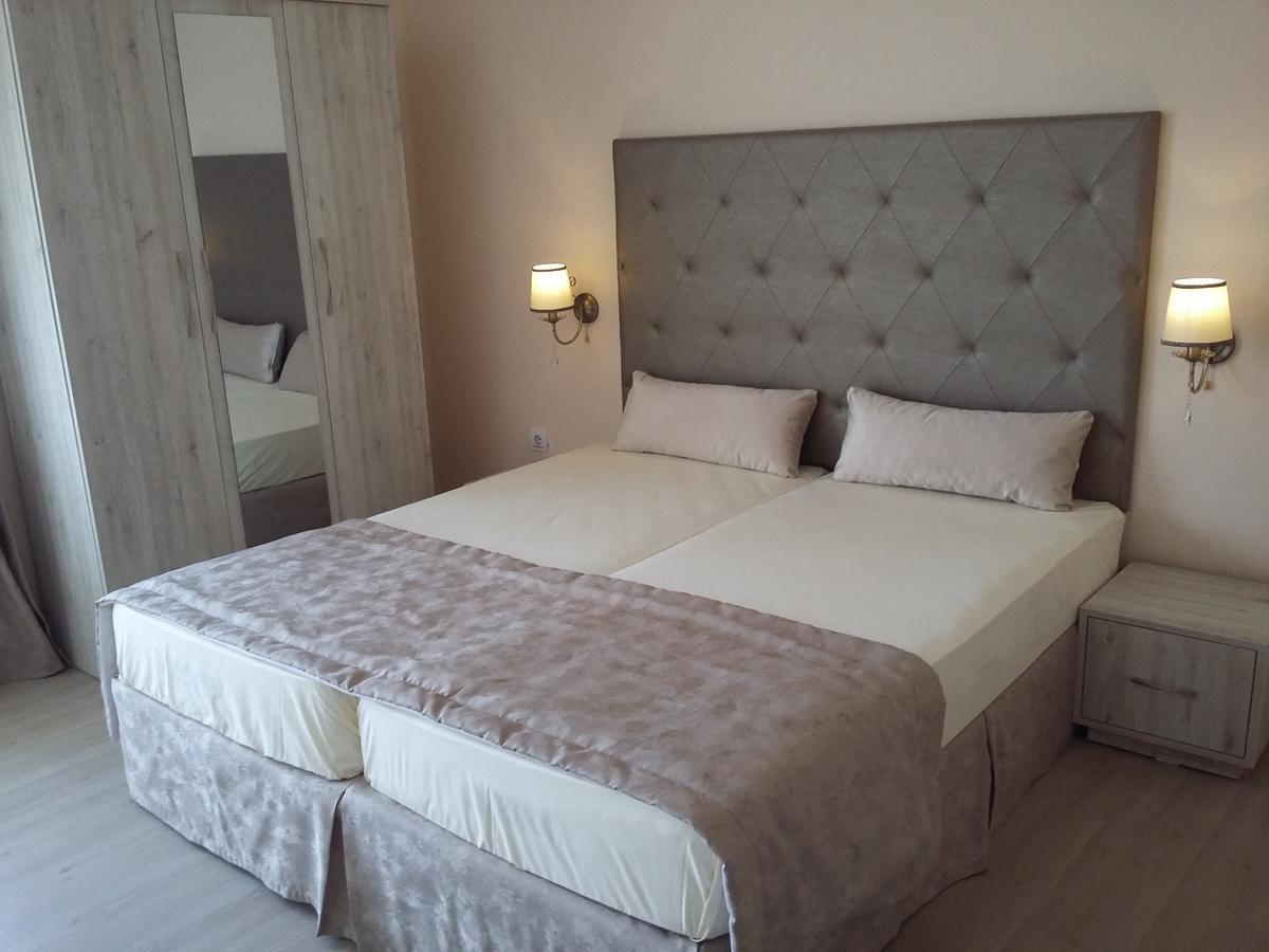Guest House Adriya Primorsko Extérieur photo
